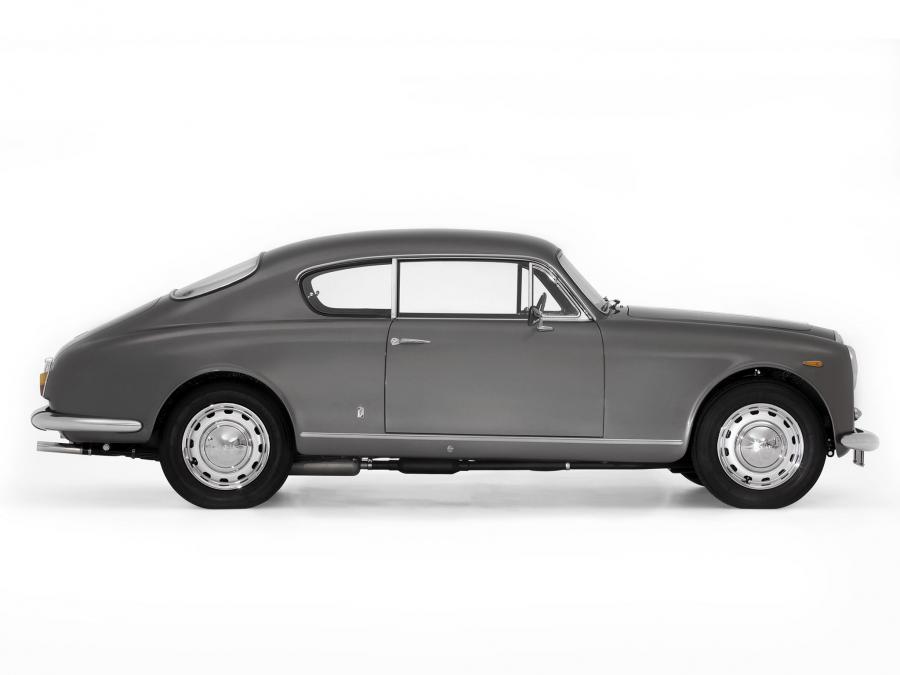  Lancia Aurelia GT 1953 года  (фото 3 из 13)